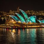 04-7-appealing-night-shots-of-opera-house