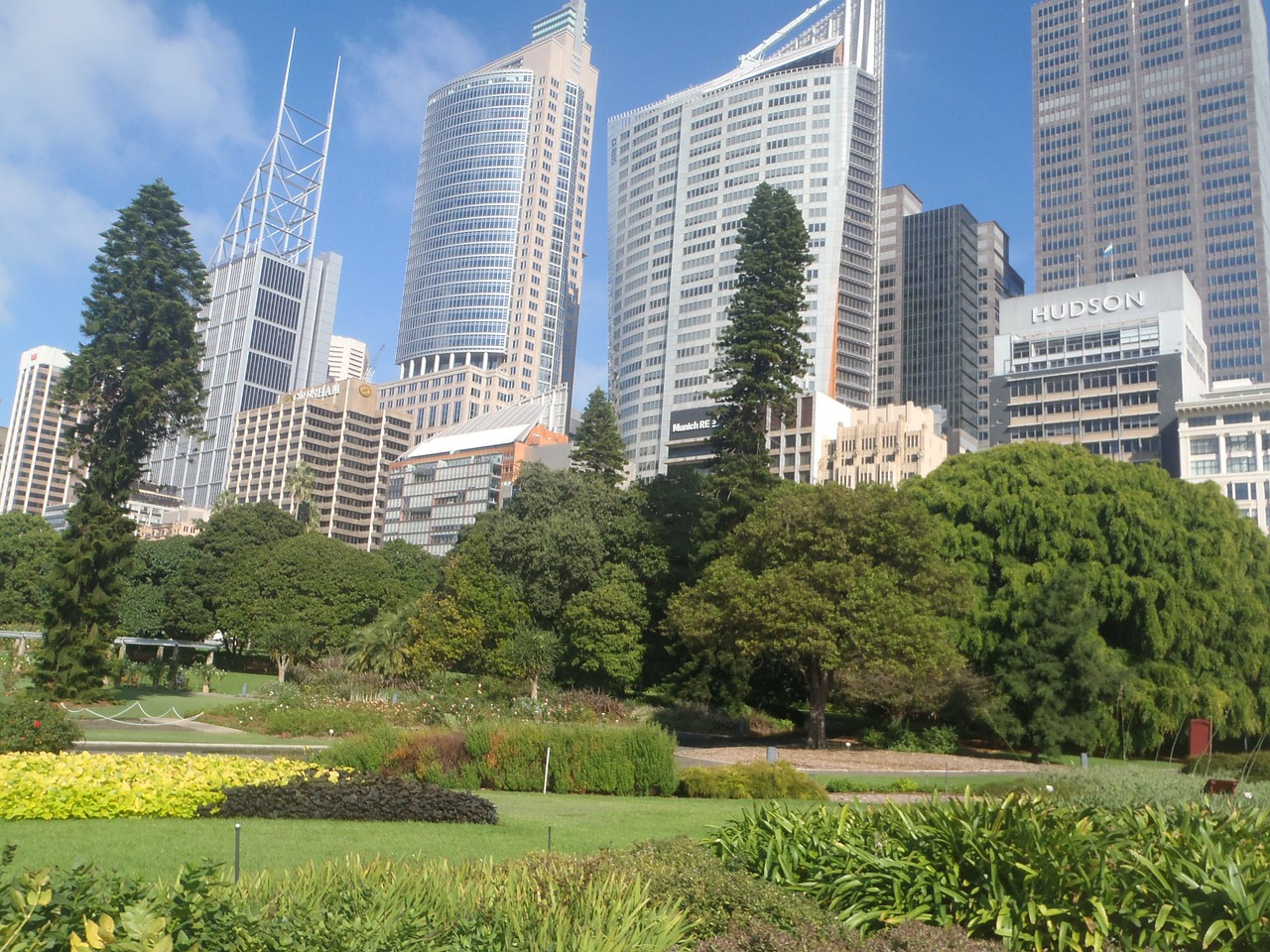 Guide to get started with the idea of moving to Australia - NepaliPage