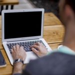 blogging-336375__340