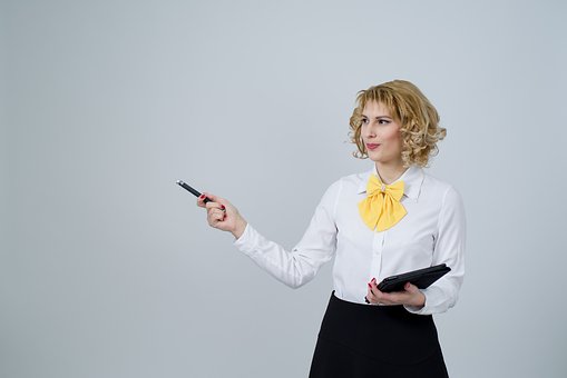 All You Need to Know About The Right Office Attire for Women - NepaliPage