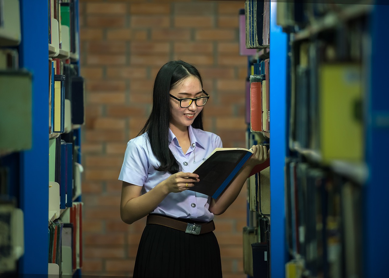 Choosing between VCE or VCAL - NepaliPage